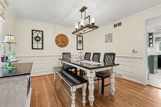 277 Country Shire Drive, Greece, NY 14626