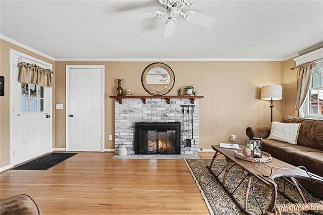 277 Country Shire Drive, Greece, NY 14626