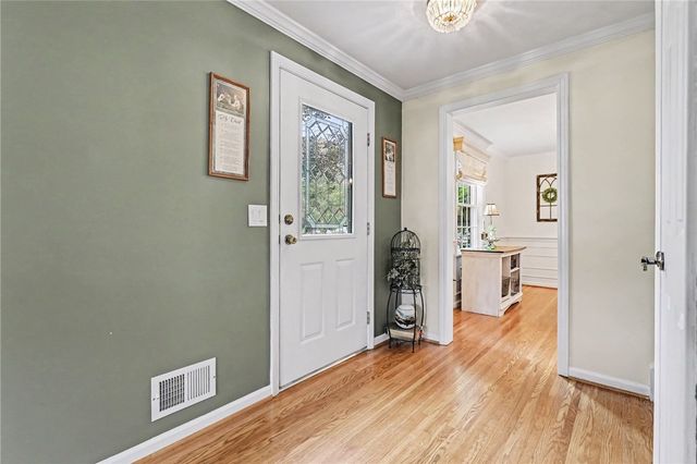277 Country Shire Drive, Greece, NY 14626