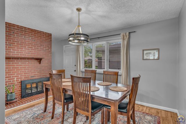 2830 SW Indian Trail, Topeka, KS 66614