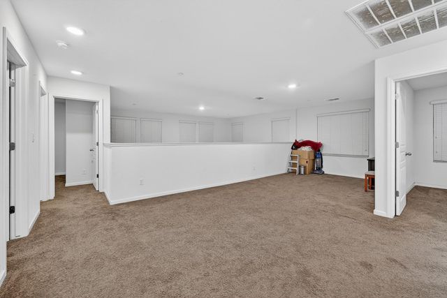 4910 E Alexander Ave, Fresno, CA 93725