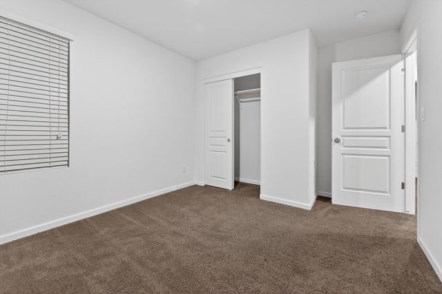 4910 E Alexander Ave, Fresno, CA 93725