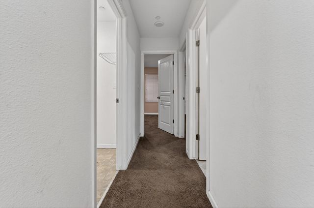 4910 E Alexander Ave, Fresno, CA 93725