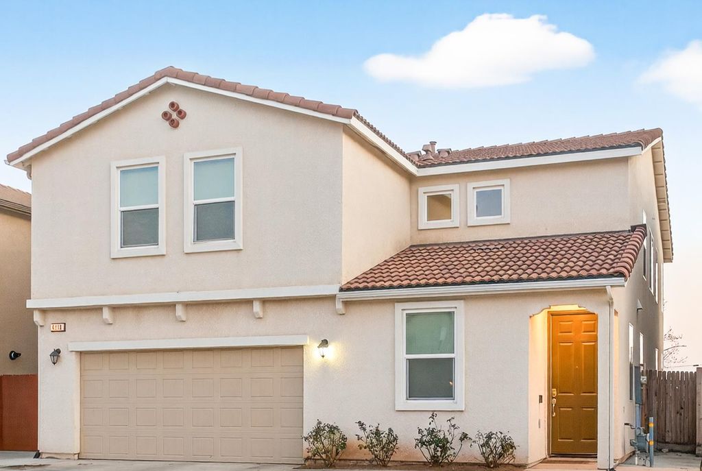 4910 E Alexander Ave, Fresno, CA 93725