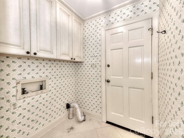 1401 Heatherloch Drive, Gastonia, NC 28054