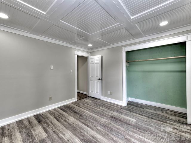 1401 Heatherloch Drive, Gastonia, NC 28054