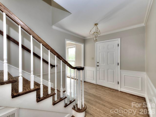 1401 Heatherloch Drive, Gastonia, NC 28054