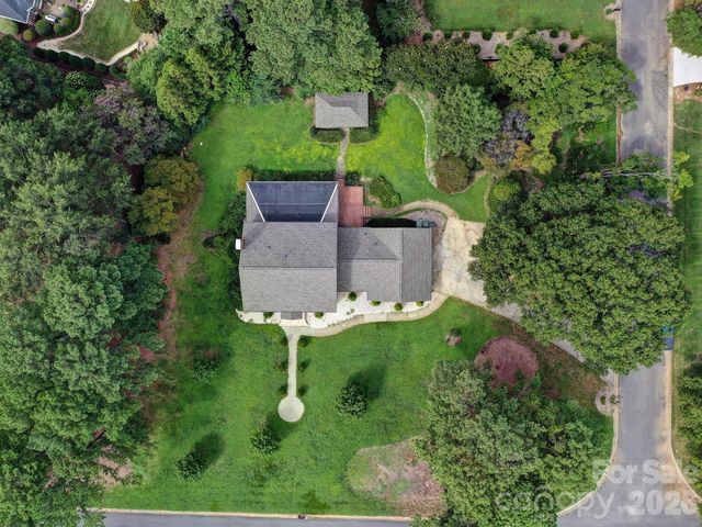 1401 Heatherloch Drive, Gastonia, NC 28054