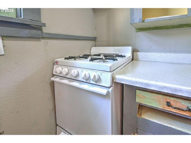 504 W Evergreen Blvd W, Vancouver, WA 98660