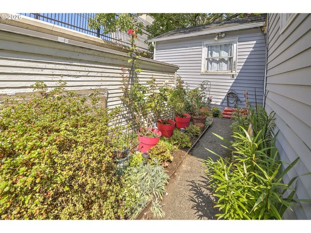 504 W Evergreen Blvd W, Vancouver, WA 98660