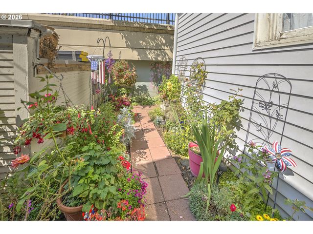 504 W Evergreen Blvd W, Vancouver, WA 98660