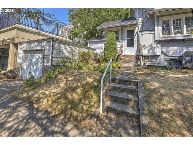 504 W Evergreen Blvd W, Vancouver, WA 98660