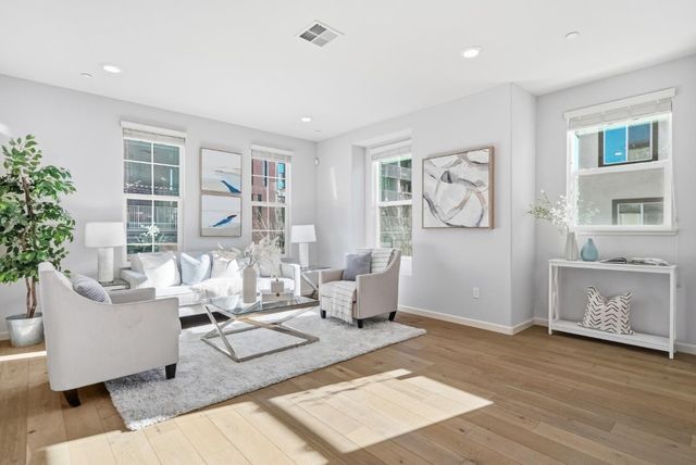 1573 De Rome Drive 1, San Jose, CA 95131