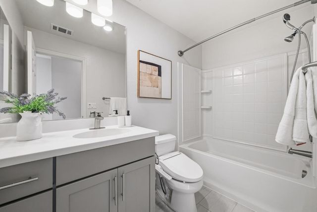 1573 De Rome Drive 1, San Jose, CA 95131