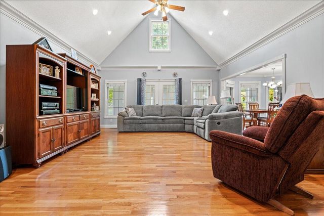 135 Timber Ridge Way, Corbin, KY 40701