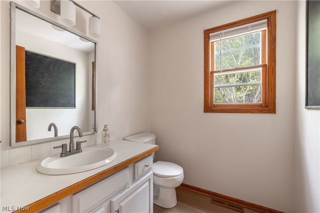 13340 Cinnamon Lane Ave. Avenue NW, Mogadore, OH 44260