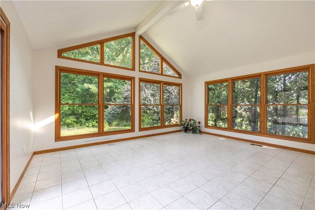 13340 Cinnamon Lane Ave. Avenue NW, Mogadore, OH 44260