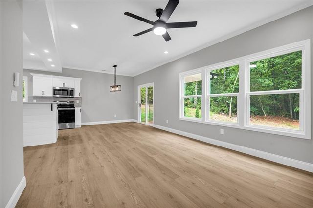 155 Carey Street, Franklin Springs, GA 30662