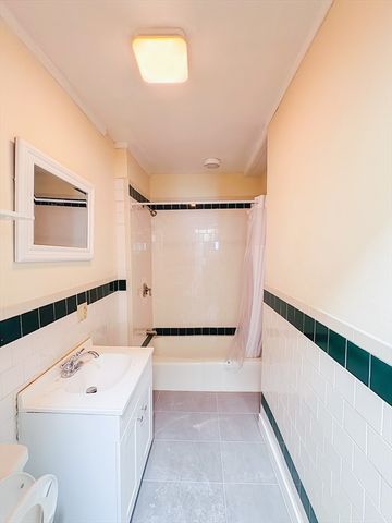 513 Washington St 2, Boston, MA 02124