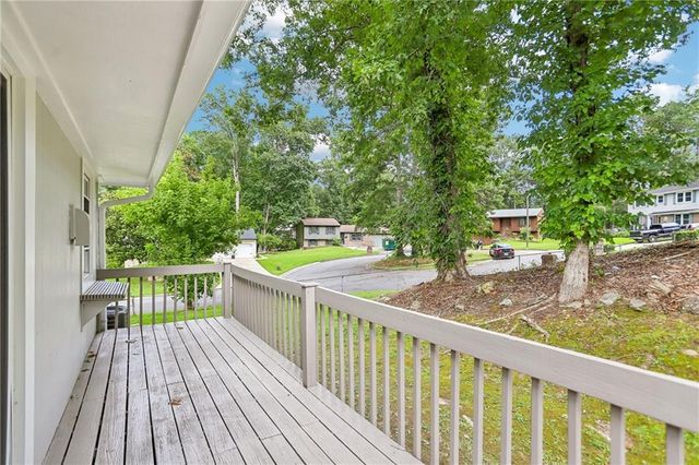 3020 Forestside Lane, Atlanta, GA 30349