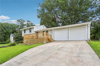3020 Forestside Lane, Atlanta, GA 30349