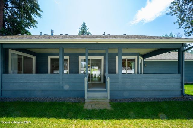 1633 Northwood Dr, Hayden Lake, ID 83835