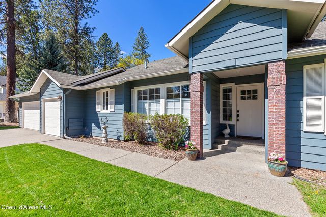 1633 Northwood Dr, Hayden Lake, ID 83835