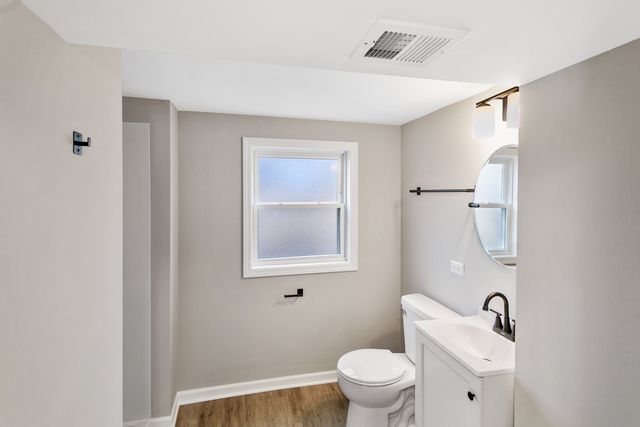 1339 Heather Road, Homewood, IL 60430