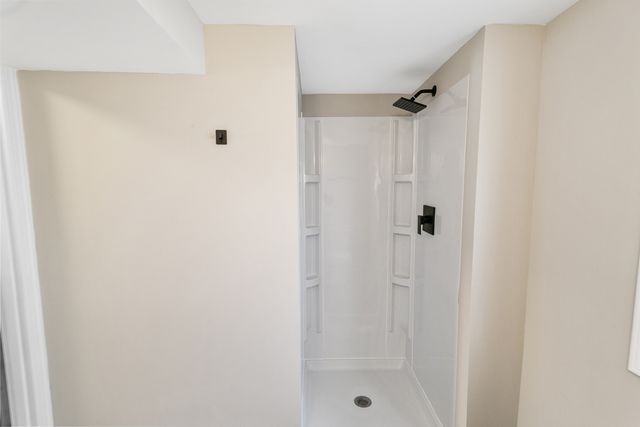 1339 Heather Road, Homewood, IL 60430