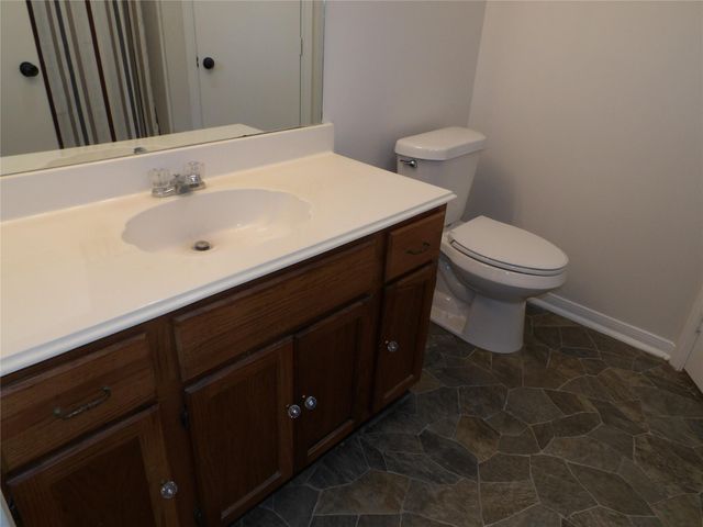 5917 Red River Drive, Dickinson, TX 77539