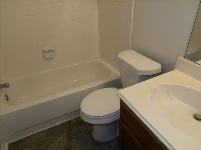5917 Red River Drive, Dickinson, TX 77539