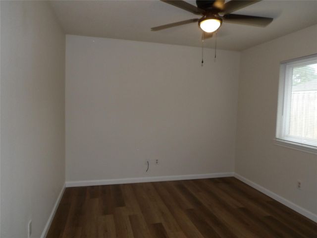 5917 Red River Drive, Dickinson, TX 77539