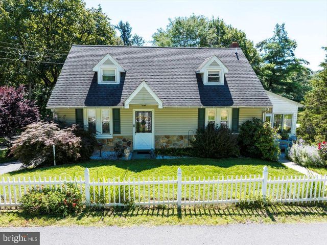 1717 FRIEDENSBURG RD, Reading, PA 19606