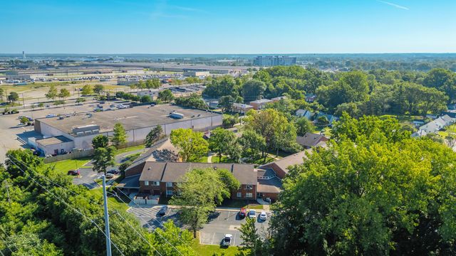 91 Maplewood Avenue, Whitehall, OH 43213