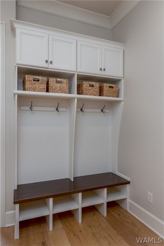 2725 Beacon Hill, Tuscaloosa, AL 35406