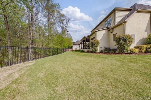 2725 Beacon Hill, Tuscaloosa, AL 35406
