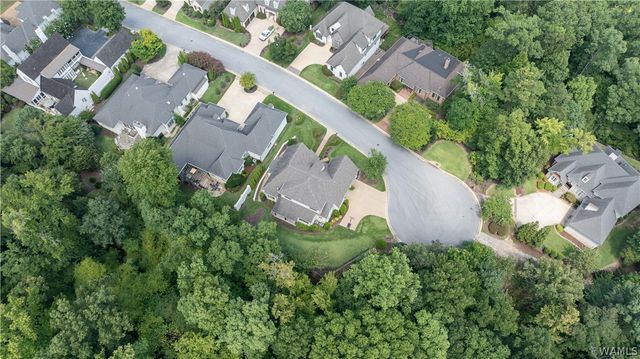 2725 Beacon Hill, Tuscaloosa, AL 35406