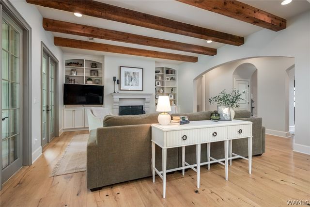 2725 Beacon Hill, Tuscaloosa, AL 35406