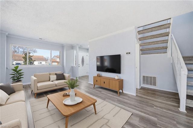 1300 Riverside DR, Virginia Beach, VA 23453