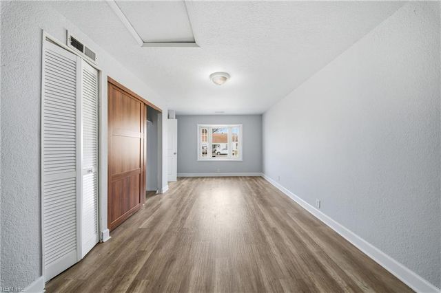 1300 Riverside DR, Virginia Beach, VA 23453