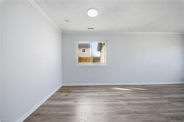 1300 Riverside DR, Virginia Beach, VA 23453