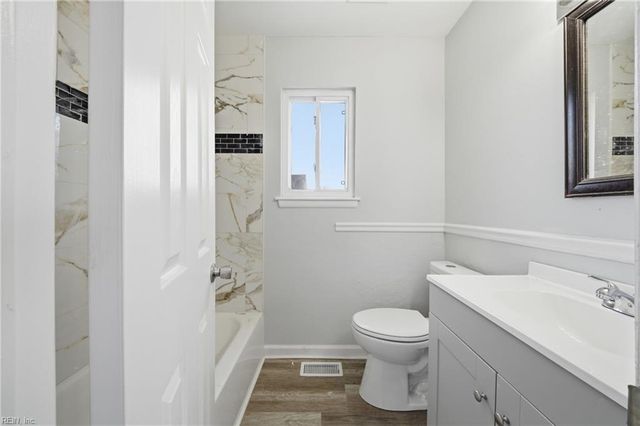 1300 Riverside DR, Virginia Beach, VA 23453