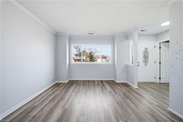 1300 Riverside DR, Virginia Beach, VA 23453