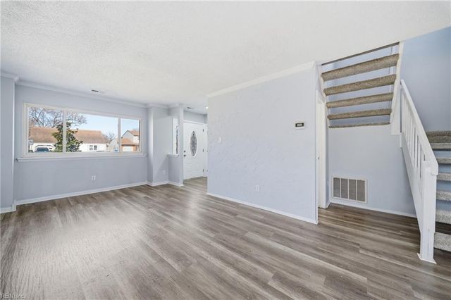 1300 Riverside DR, Virginia Beach, VA 23453