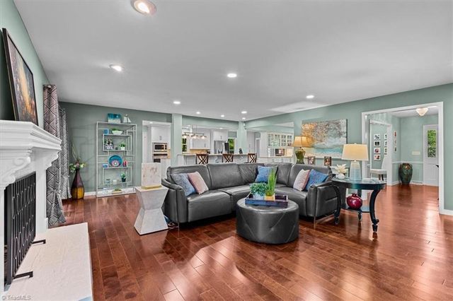 312 Willoughby Boulevard, Greensboro, NC 27408