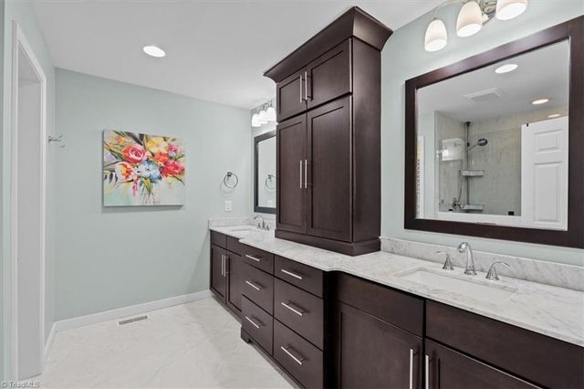 312 Willoughby Boulevard, Greensboro, NC 27408