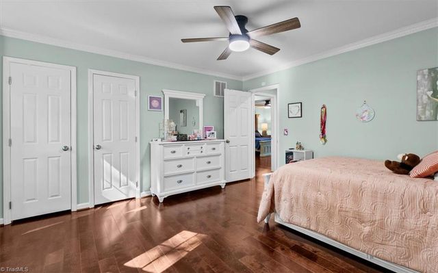 312 Willoughby Boulevard, Greensboro, NC 27408