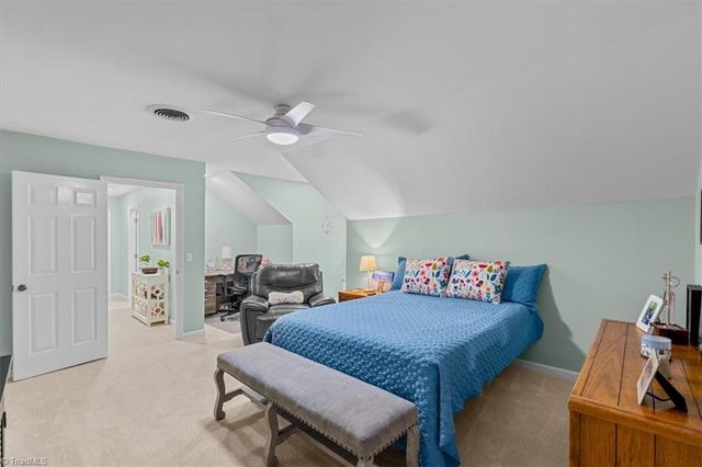 312 Willoughby Boulevard, Greensboro, NC 27408