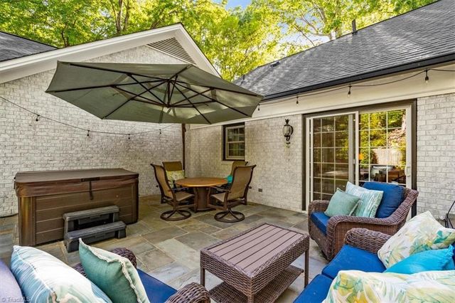 312 Willoughby Boulevard, Greensboro, NC 27408