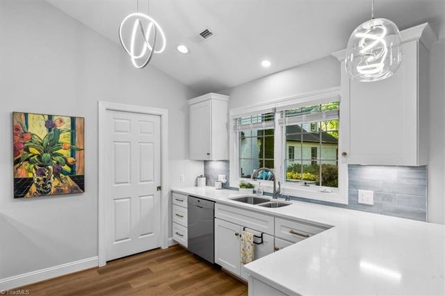 312 Willoughby Boulevard, Greensboro, NC 27408